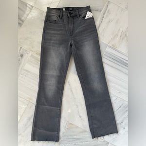 Kut from the Kloth Kelsey ankle flare with raw hem sz 00